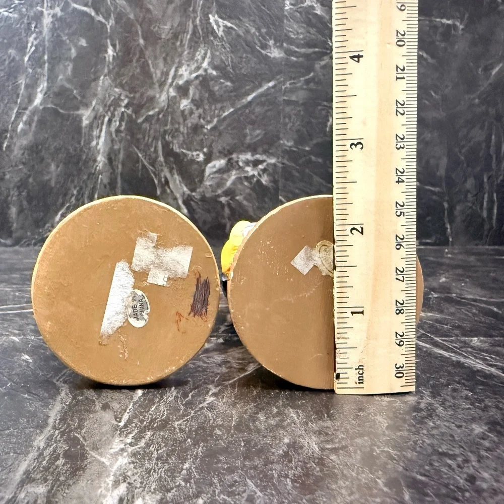 Thanksgiving Figurine Candleholders